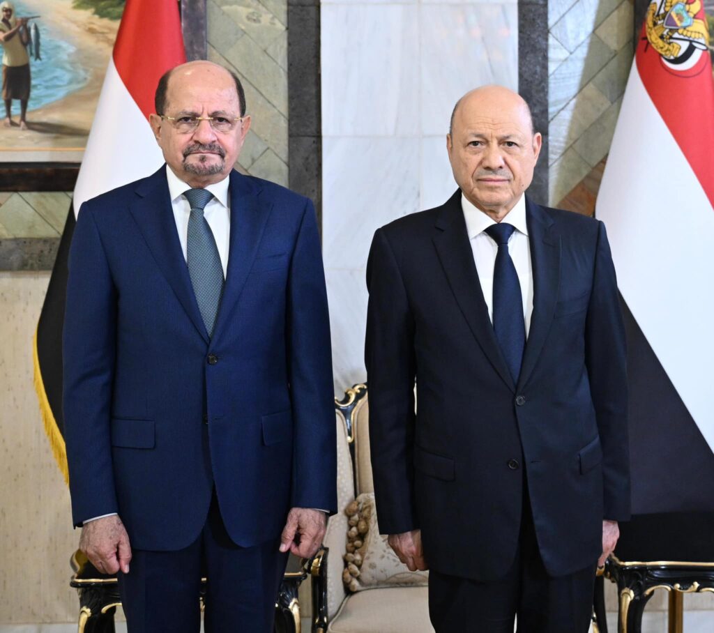 حكومة الفرص الأخيرة: المخاطر والأولويات أمام الحكومة اليمنية الجديدة